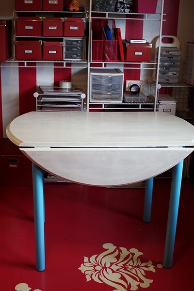 studio-and-table-071